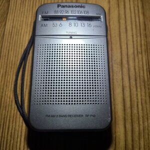 Panasonic FM-AM 2-Band Receiver portable radio (AS IS)